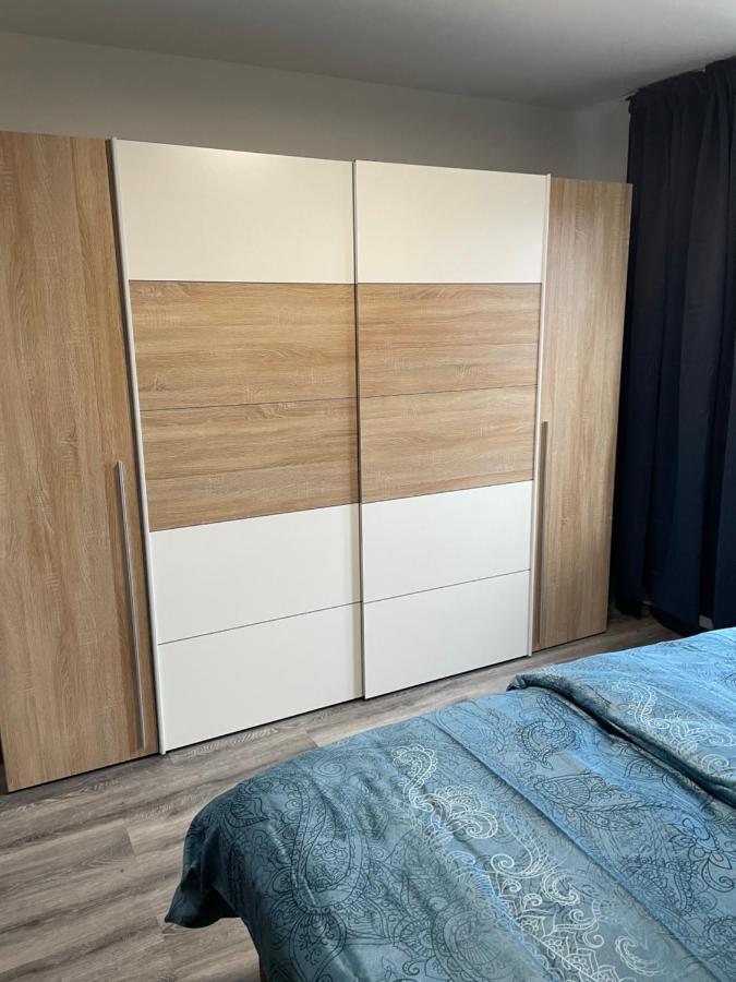 Paris3 Apartment Oberhausen  Luaran gambar